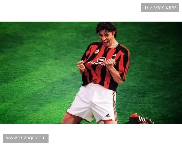 意甲中锋崛起之路:从传统射手到全能进攻核心的蜕变与挑战 意甲中锋崛起之路:从传统射手到全能进攻核心的蜕变与挑战