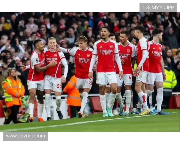 伊普斯维奇俱乐部:从历史辉煌到现代蜕变的足球征程与未来展望 伊普斯维奇俱乐部:从历史辉煌到现代蜕变的足球征程与未来展望