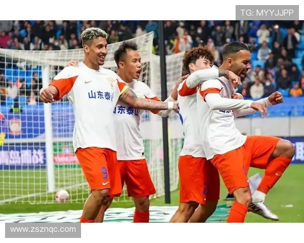 新赛季中超焦点战来临豪门引援与年轻球员表现成最大看点备受关注 新赛季中超焦点战来临豪门引援与年轻球员表现成最大看点备受关注