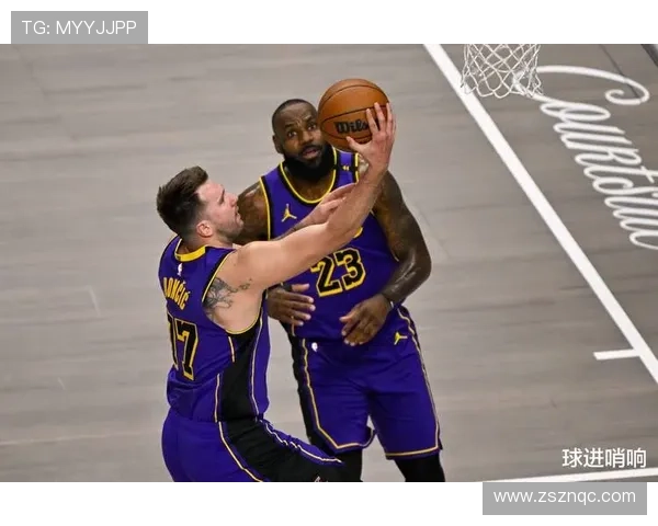 湖人队迎来重大交易消息 詹姆斯助力球队重建目标明确