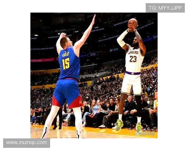 詹姆斯领衔湖人关键战告捷西部格局迎来新变化季后赛形势再起波澜