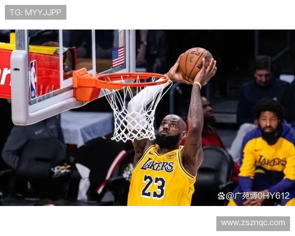 詹姆斯突破历史新高助湖人大胜 勇士与太阳季前赛再度碰面精彩纷呈